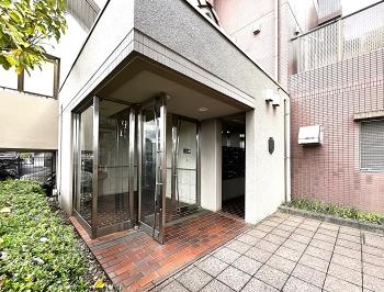 3番館エントランス