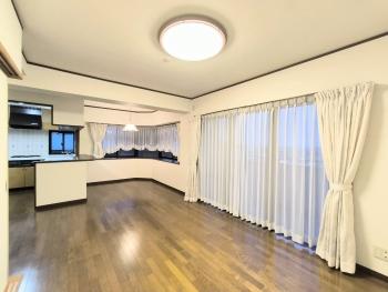 横長リビングです。