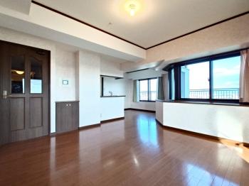 リビングダイニング