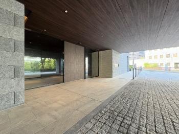 エントランスアプローチ