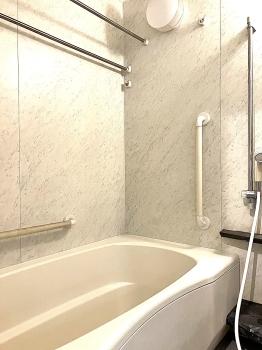 １４１６サイズの浴室です。