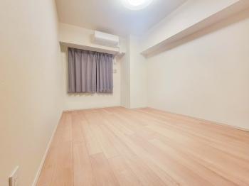 サービスルーム（納戸）　約7.0帖　（CGで作成したリフォームイメージです）