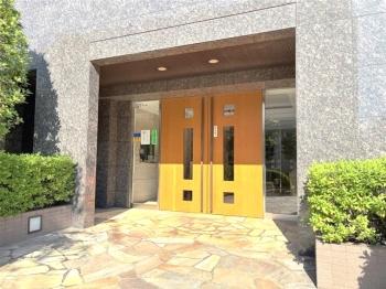 総戸数100戸（管理員室1戸・集会室1戸含む）