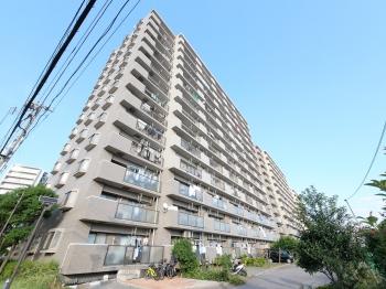 マンション外観　総戸数３１２戸の大規模マンション