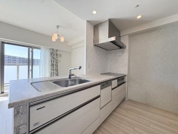 写真は、現況写真と間取り図面をもとにCGで作成したリフォームイメージです。