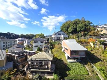 西側バルコニーからの眺望