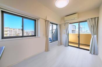 リビング・ダイニング（CGで作成したリフォームイメージです）