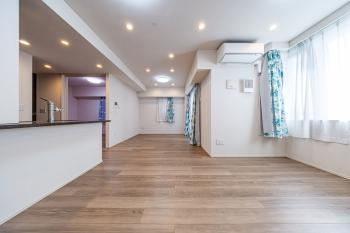 リビングダイニング