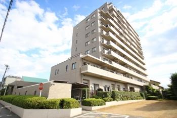 １９９８年築　総戸数７４戸