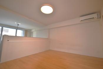 4階部分、9.4帖の洋室