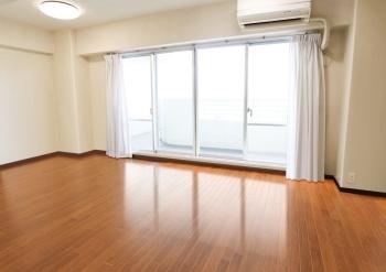 約11．1帖のリビングダイニングです。CGで作成したリフォームイメージです。