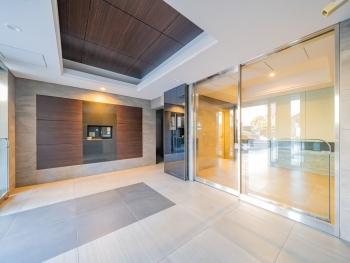 TVモニター付きオートロック完備