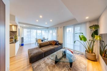 窓が多く開放感のある空間