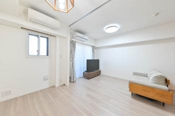 約11.6帖のリビング・ダイニング・キッチンと約4.0帖の洋室1