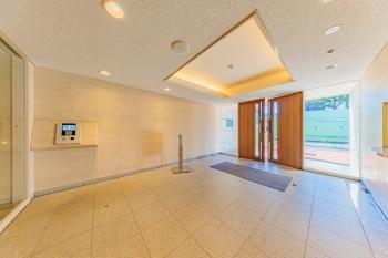 エントランスホール