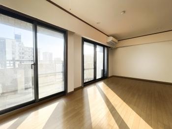 リビング・ダイニング（CGで加工したリフォームイメージです）