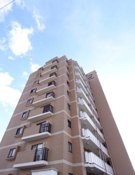 １９９７年完成・総戸数４５戸のマンションです