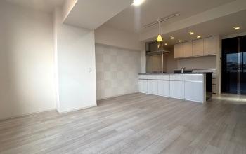 リビングにはＴＥＳ温水式床暖房が足元から暖めます