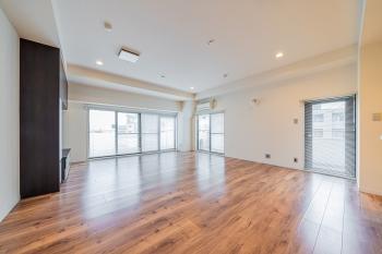 約24.2帖のリビングダイニング