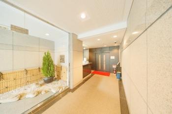 オートロック付きのエントランス