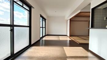 リビングダイニング