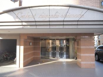 マンションの玄関です