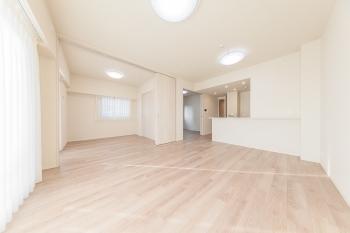 リビングダイニング