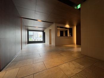 エントランスホール