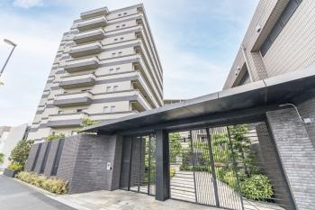 総戸数７８戸の中規模マンションです。