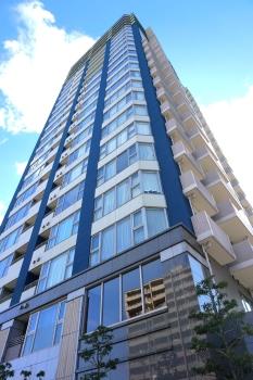 北西方向からの外観