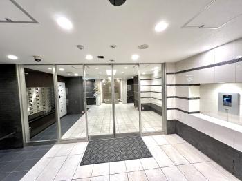 風除室部分にはオートロック有