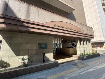 エントランス前