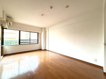 リビングダイニング