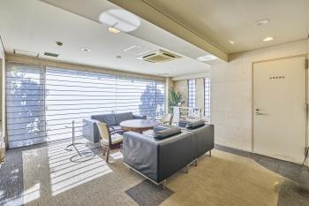 エントランスホール