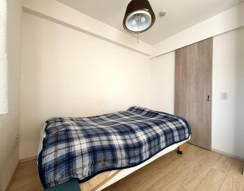 洋室にはウォークインクロゼットが設置されています