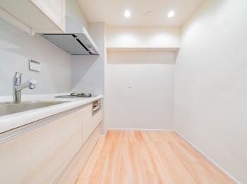 システムキッチン（浄水器一体型水栓）　CGで作成したリフォームイメージです。