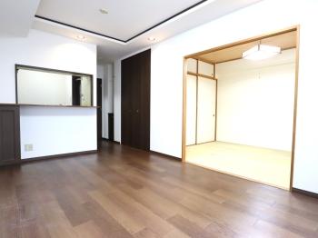 和室が隣接しています。