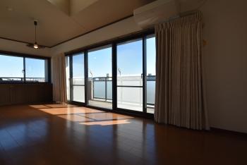 リビングダイニング