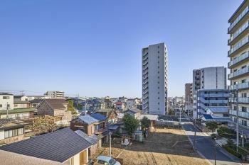 南東側バルコニーからの眺望