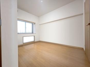 洋室２（現況写真と間取図よりCGにて作成したリフォームイメージです）