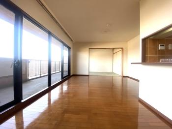 約12.9帖のリビング・ダイニング