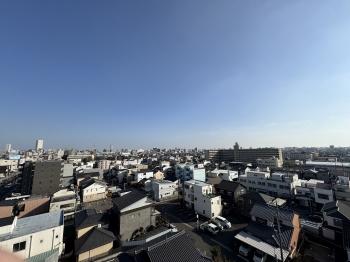 南側バルコニーからの南東側眺望