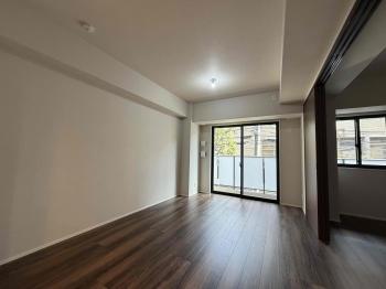 埃が舞い上がりにくい床暖房をLD部分に設置