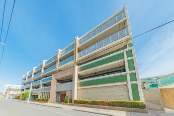 アデニウム船堀グランブリエ