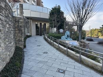 エントランスアプローチ