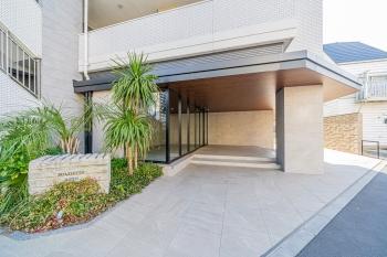 エントランス外観