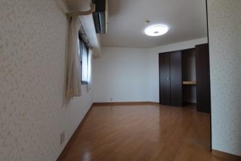 サービスルーム