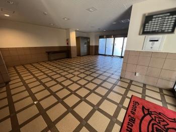 エントランスホール