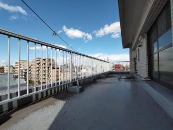 ルーフバルコニー・ルーフテラス