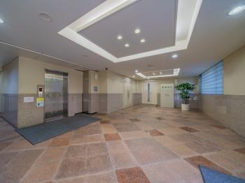 エントランスホール